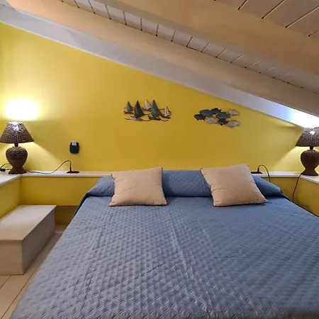 Sunset House A Holiday home Zambrone